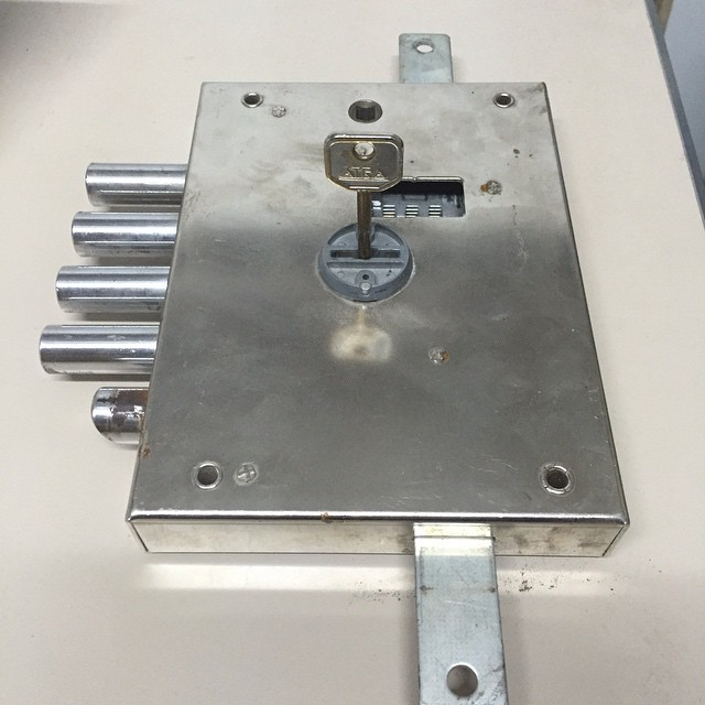 Instalación de cerraduras electrónicas